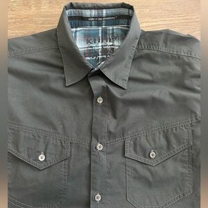 Kuhl Short Sleeve Button Up Shirt Size L Gently Worn